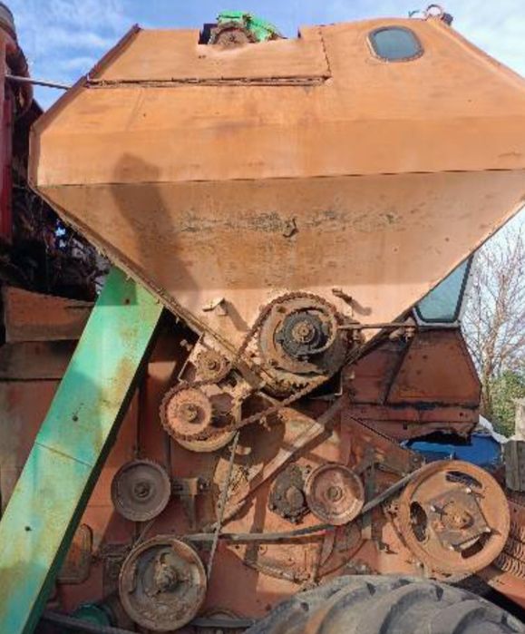 Продам комбайн Ніва