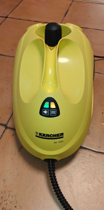 Пароочиститель KARCHER SC 1020