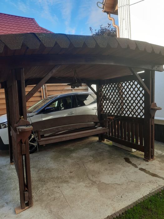 Продам беседку,б/у,розмір 3м*3м(по криші)