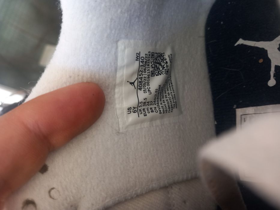 Jordan 4 retro midnight navy