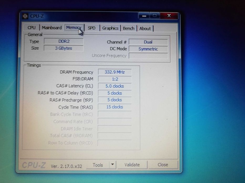 Ноутбук ASUS X51L 15.4" (3GB DDR2, Core 2 Duo)