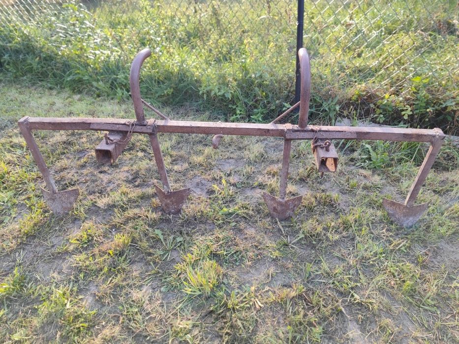 Znacznik do sadzenia ziemniaków