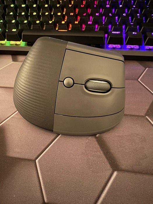 Logitech Lift (como novo)