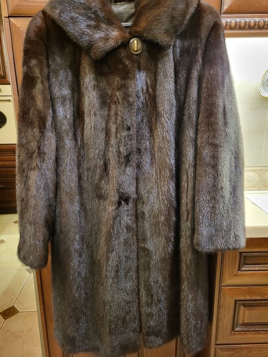 Натуральная .Норковая шуба.