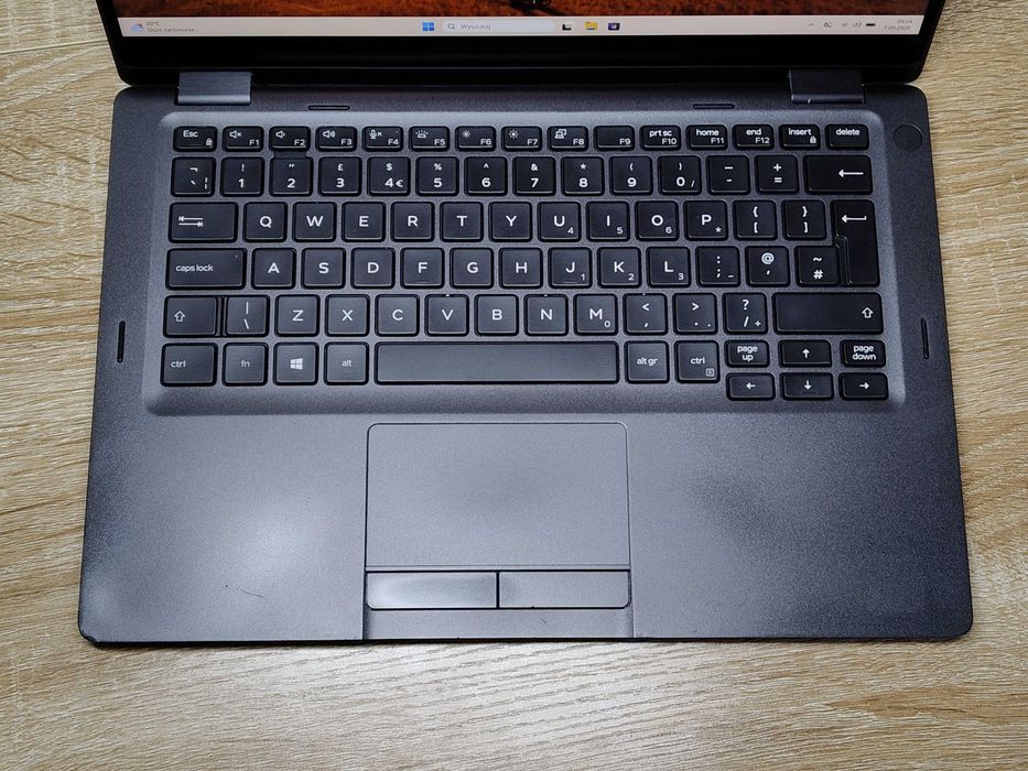 Dell Latitude 5300 dotyk / 360 / i5 / 16GB / 256GB SSD/ Win 11 Pro