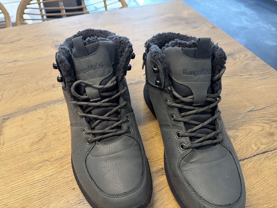 Buty zimowe KangaRoos 42 zalozone 2 razy stan idealny