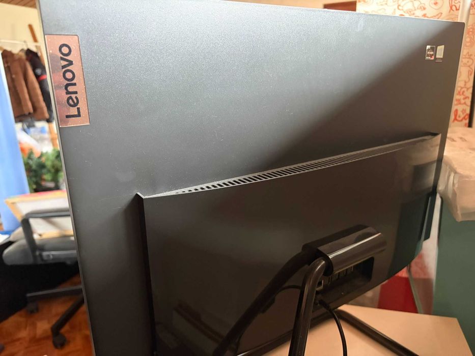 Lenovo IdeaCentre 3 24 ARE -773 All in One