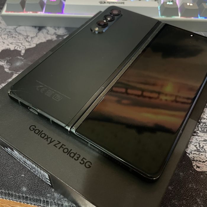 samsung galaxy fold 3 - купить телефоны и аксессуары - Цена на OLX.ua