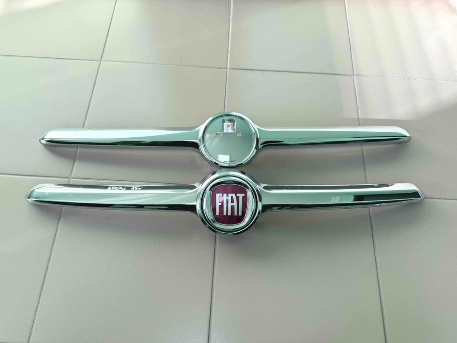 Решітка радіатора, хром, емблема Fiat 500X