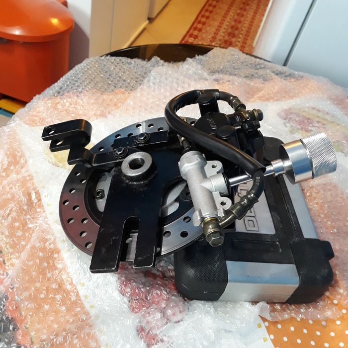 Kit,travão a disco completo trás,para  honda cbf 250