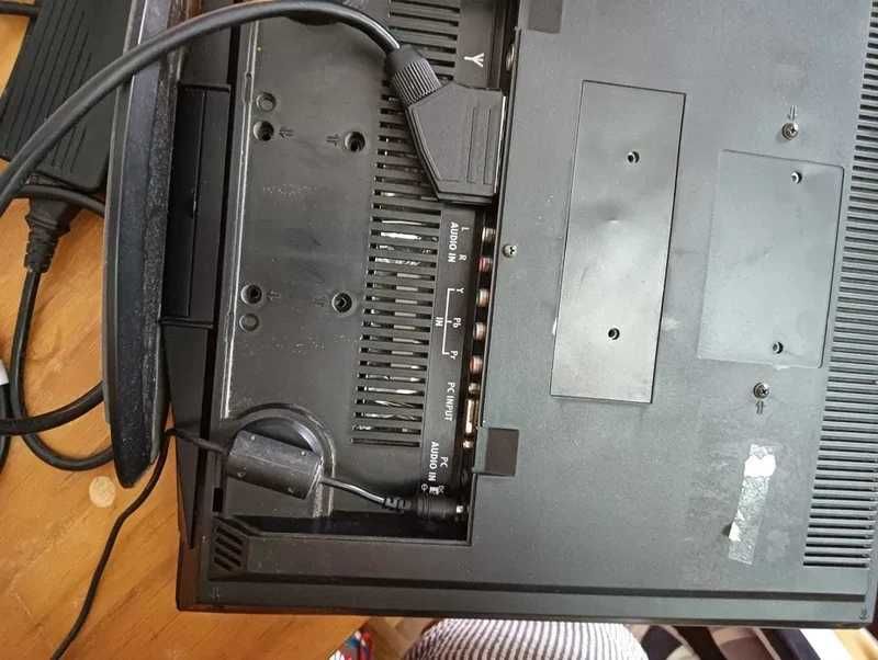 Televisão Mittsai	 com  comando*