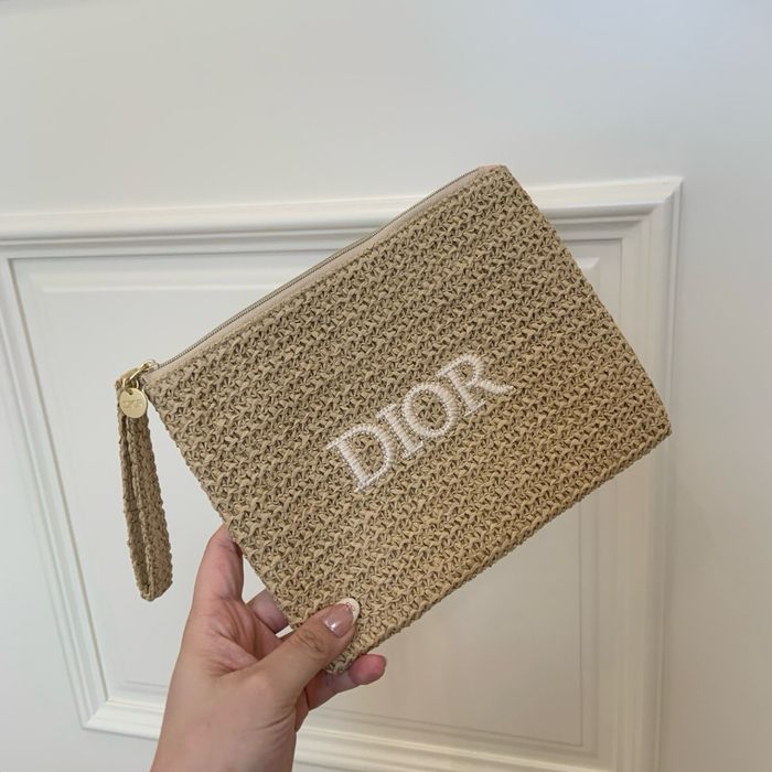 Плетена косметичка Dior Raffia