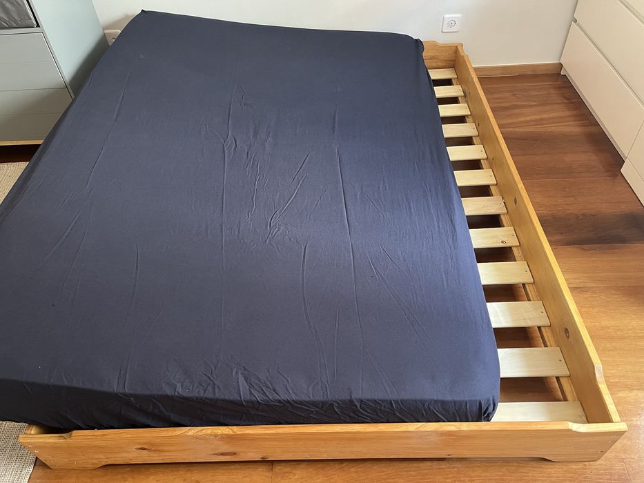 Cama casal Montessori LUFE com colchão
