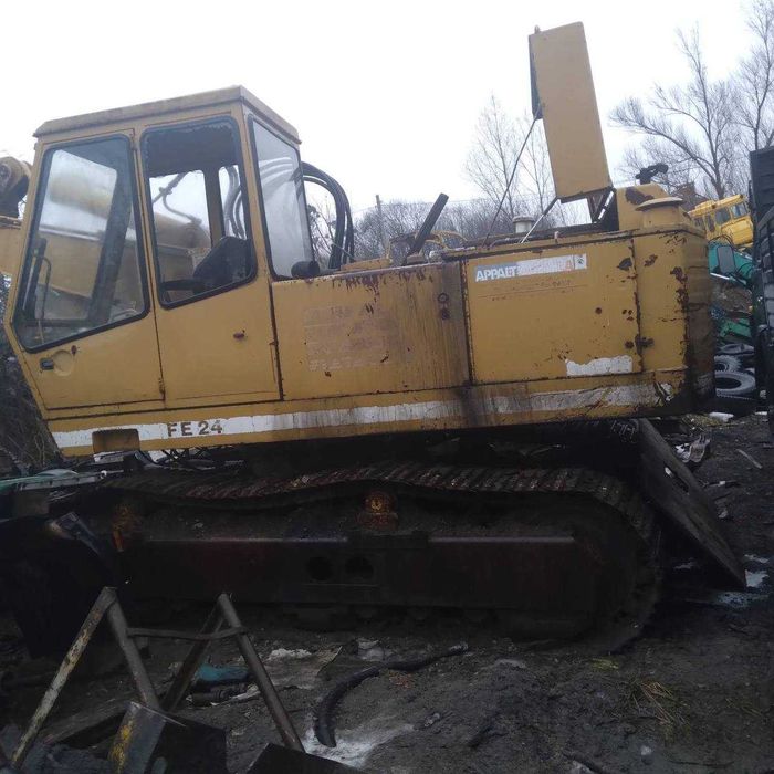 Екскаватор гусеничний Fiat Allis FE24 вага 23т