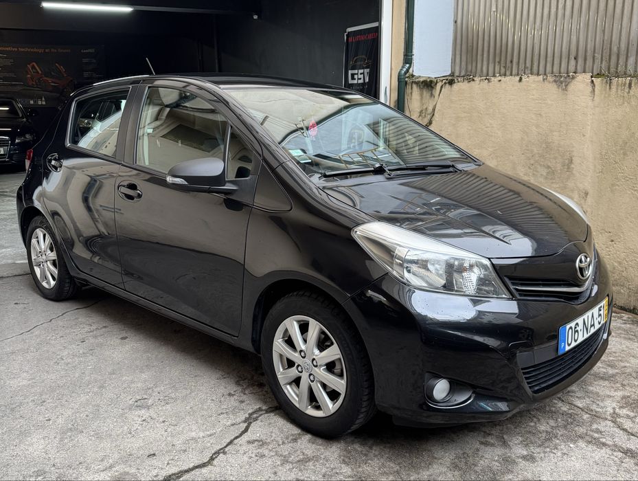 Toyota Yaris 1.0 VVT-i - Sport - Gasolina - Nacional