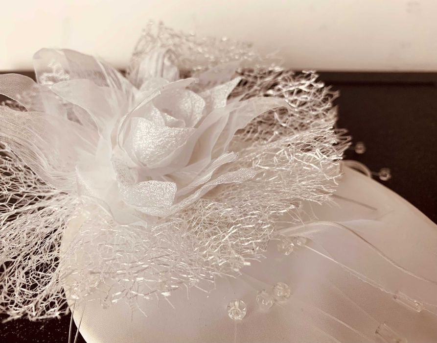 nowy stroik ślubny designerski futurystyczny kryształy wsuwki glamour