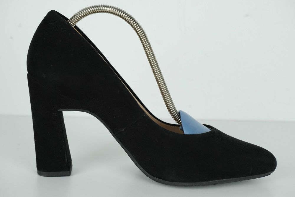 Peter Kaiser skóra  czółenka r 37,5 nowe