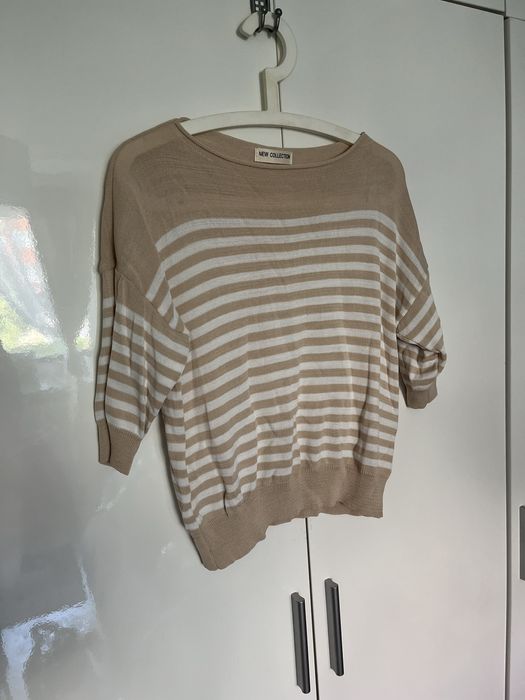 Sweter bezowy w paseczki uni