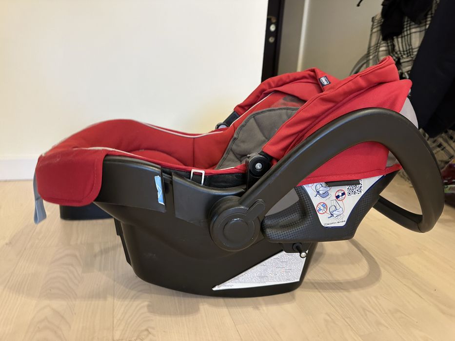 Автокрісло дитяче