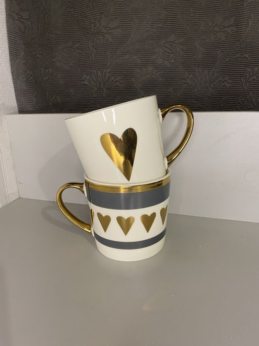 Крутезні чашки з сердечками НОВІ