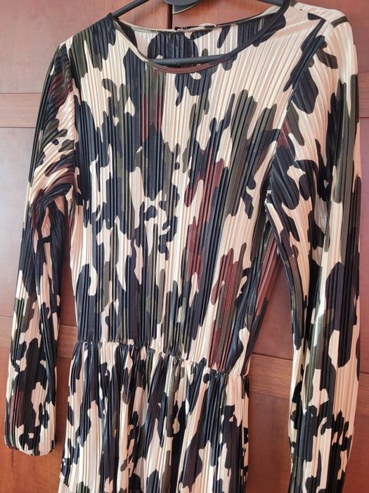 Sukienka damska Zara