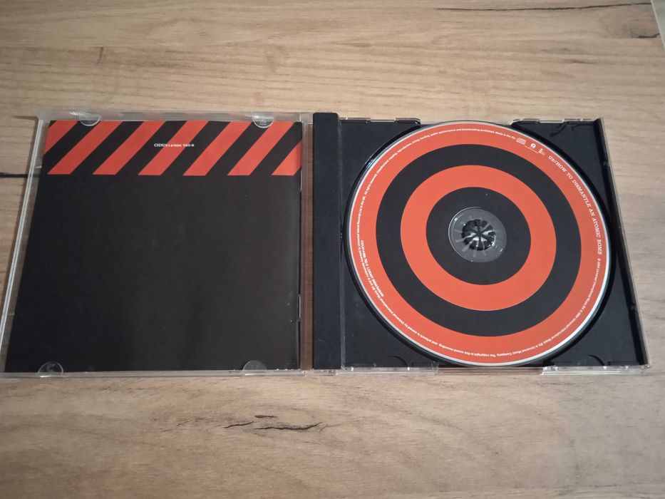 U2 - How To Dismantle An Atomic Bomb *CD Special Edition, bonus track