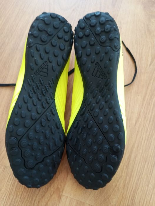 Chuteiras adidas