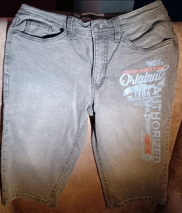 Szorty jeansowe 42