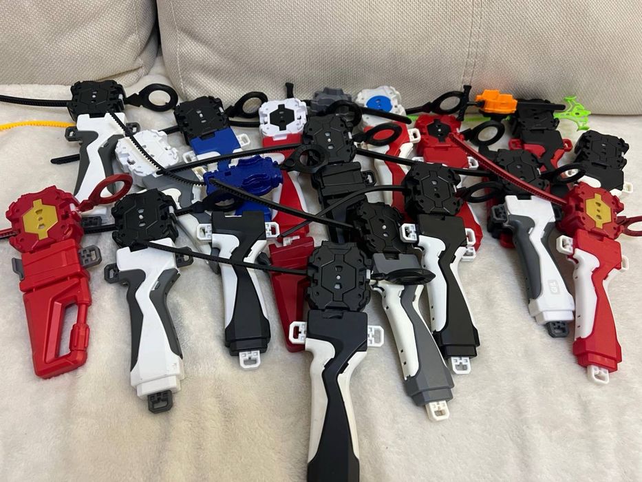 бейблейди та запускавачі