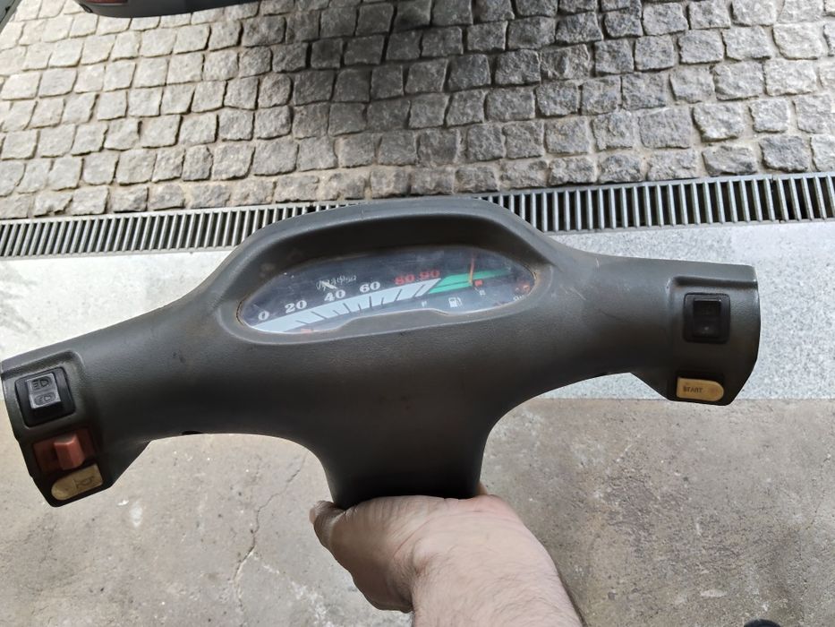 Vendo material scooter kinco