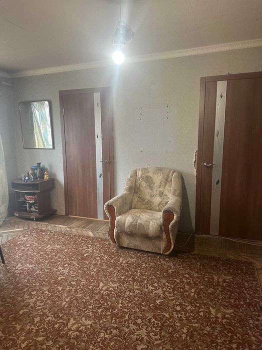 Продам недорого реальную 2 к на Павловом Поле м. Ботанический сад