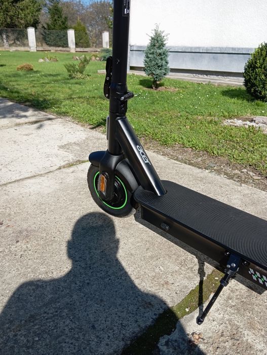 Продам електросамокат