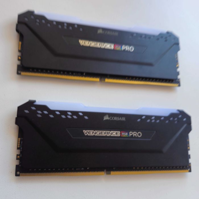 corsair vengeance rgb pro - купить компьютеры и комплектующие