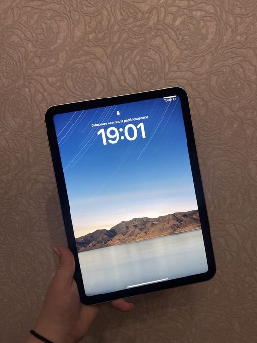 Продаю iPad (10th Generation) Wi-Fi + Cellular, 256 ГБ.