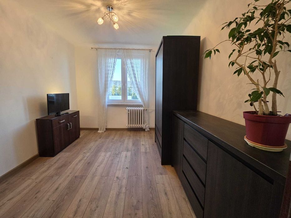 OS. NIEPODLEGŁOŚCI - 60M2 - 3 NIEZALEŻNE POKOJE - Gotowe do zamieszkania