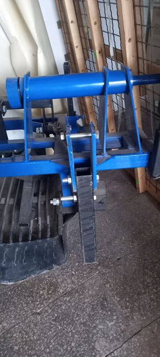 Картоплекопачка, копалка для картоплі для моторактора