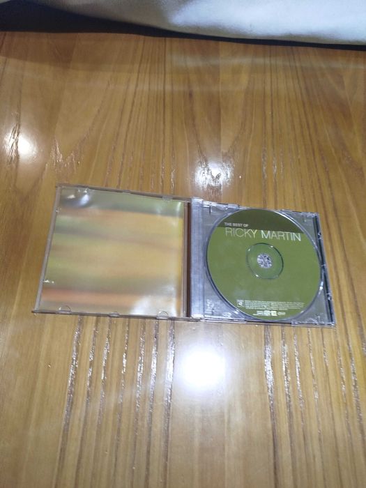 CD Ricky Martin - The Best Of(CD Novo e Original)