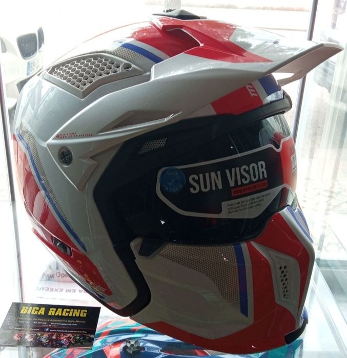 Capacete MT Helimets Novo com duas viseiras