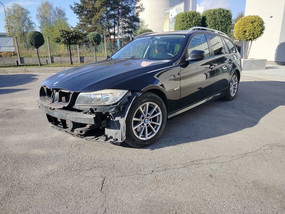 BMW e91 320d automat skory lift