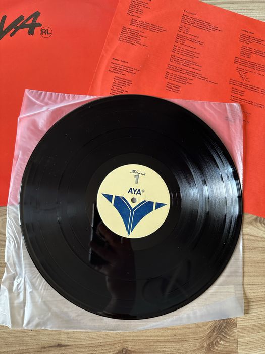 Nowa Aya RL - Czerwona (1985) Tonpress SX-T 67