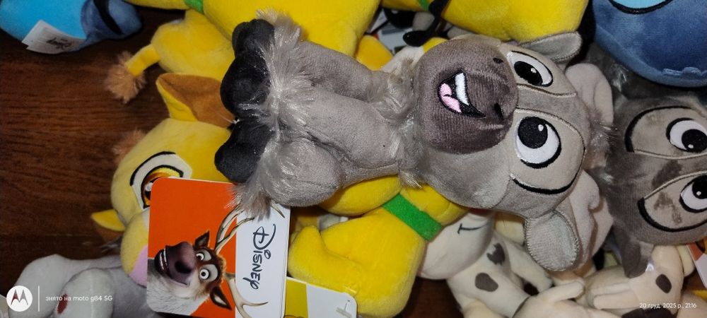 Продам оригінальні іграшки  Disney