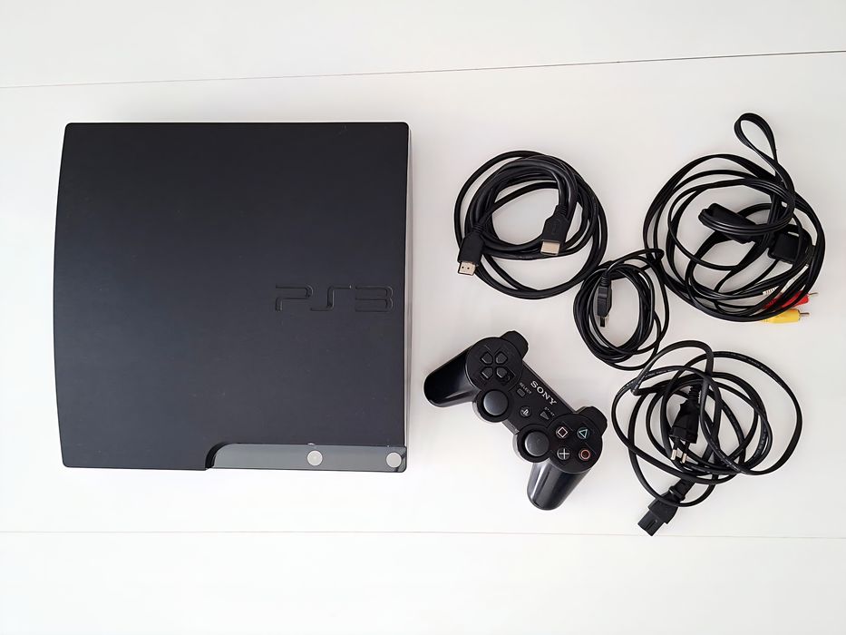 PS3 Slim 250 GB CECH-2004B + 12 gier + akcesoria+ GRATISY