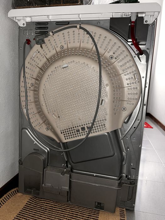 Máquina de secar roupa de condensação  7 kg