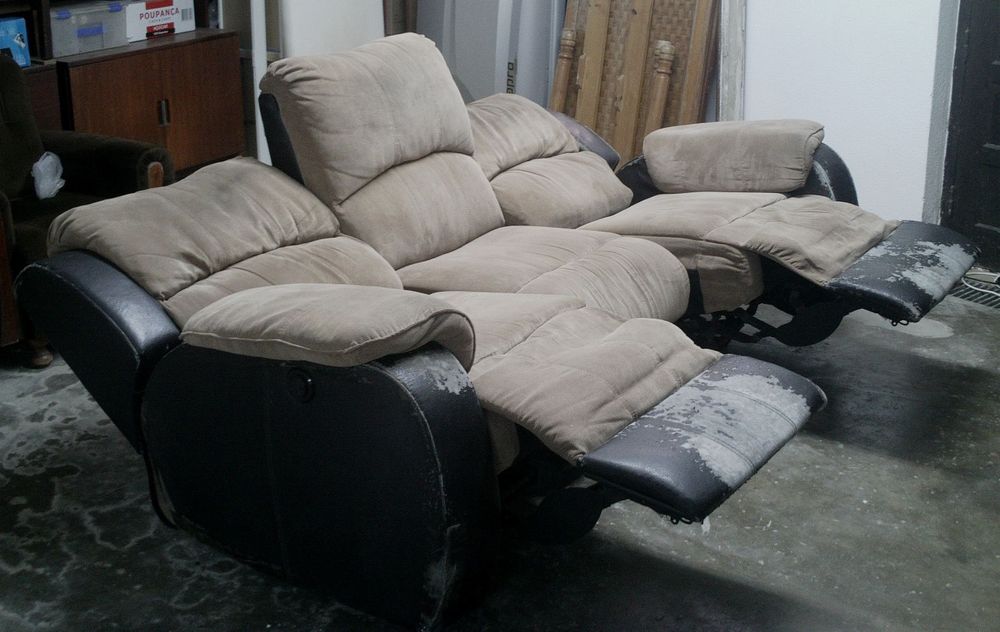 Sofá Relax de 3 Lugares Reclinável Elétrico