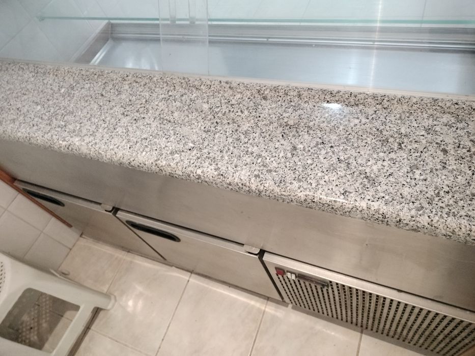 Vitrine / Balcão Frigorífico Profissional AKO