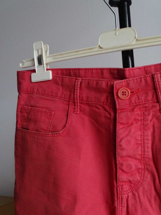 Calções vermelhos Benetton