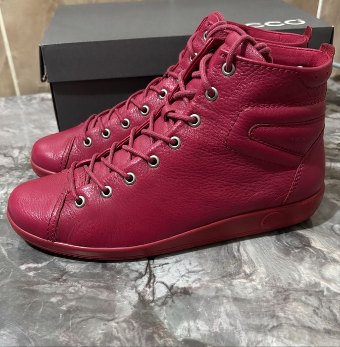 Продам  жіночі черевики ECCO р38