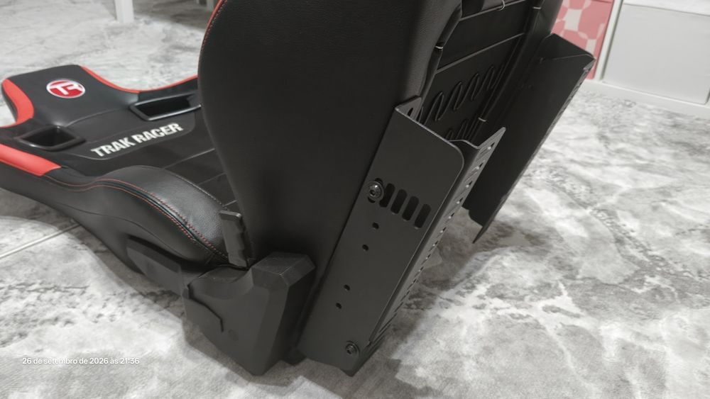 Assento Simracing Trakracer + Suporte Ajustável