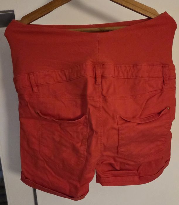 Spodenki ciążowe czerwone rozm. 40