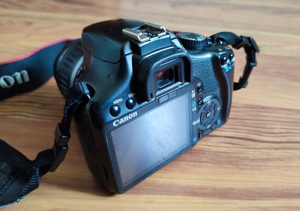 Aparat lustrzanka Canon EOS 450D